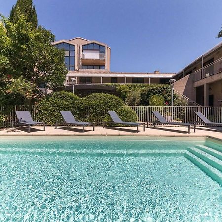 Hotel Cantosorgue L'Isle-sur-la-Sorgue Bagian luar foto