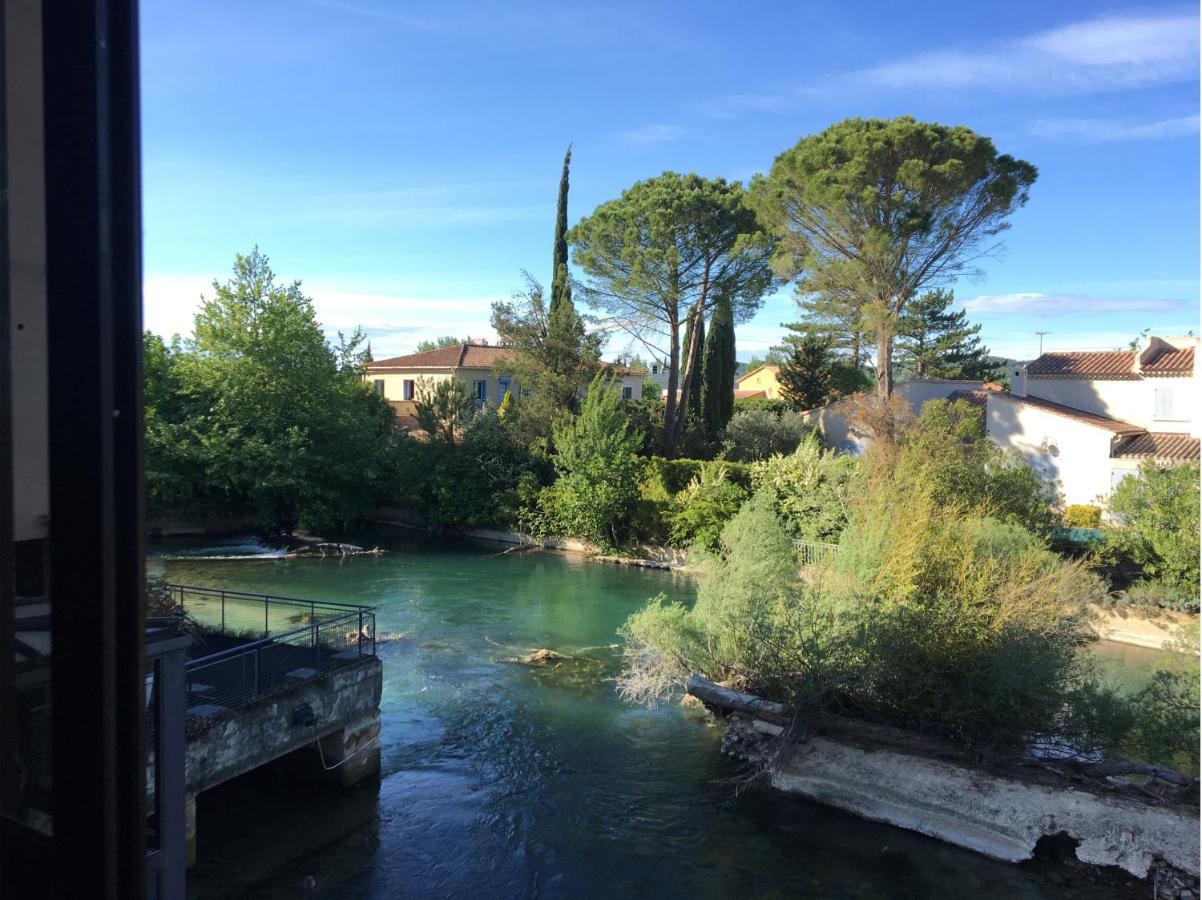 Hotel Cantosorgue L'Isle-sur-la-Sorgue Bagian luar foto