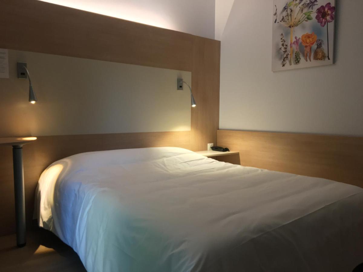 Hotel Cantosorgue L'Isle-sur-la-Sorgue Bagian luar foto